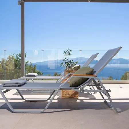 Brand New High-end Luna Villa Szívota